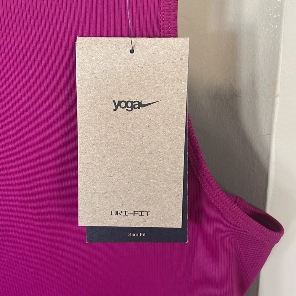 Brand New Nike Yoga Dri-Fit Training Tank Top Berry Racerback Crew Neck Stretchy